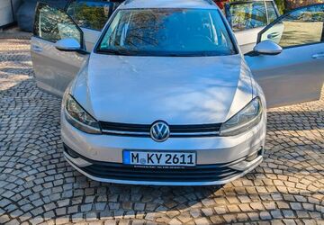 VW Golf 255.000 km 7.750 &euro; München 80636