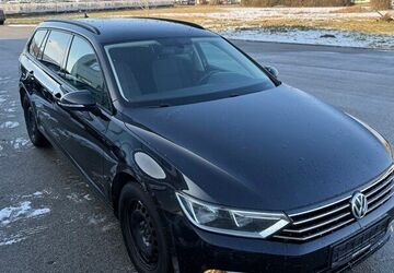 VW Passat Variant 195.200 km 8.990 &euro; München 81248
