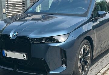 BMW iX 7.750 km 85.500 &euro; München 81476