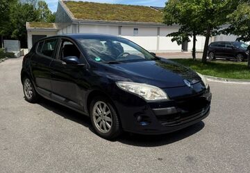 Renault Megane 169.000 km 2.399 &euro; München 80689