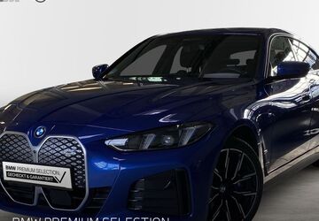 BMW i4 23.323 km 53.160 &euro; Germering 82110