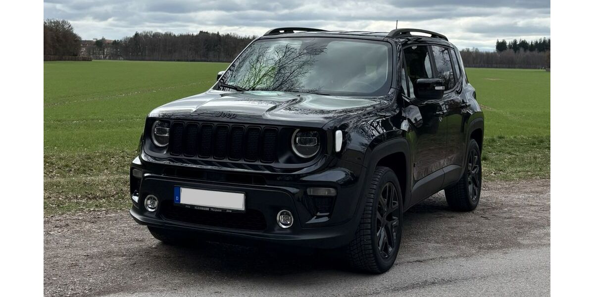 Jeep Renegade 84.800 km 16.900 &euro; München 81477