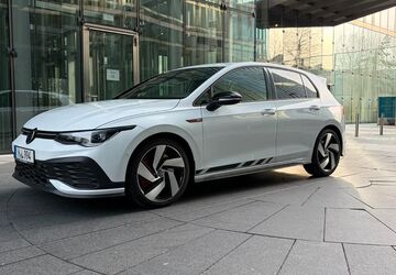 VW Golf 48.500 km 31.100 &euro; München 80805