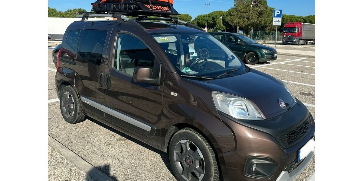 Fiat Qubo 169.000 km 5.900 &euro; München 81737