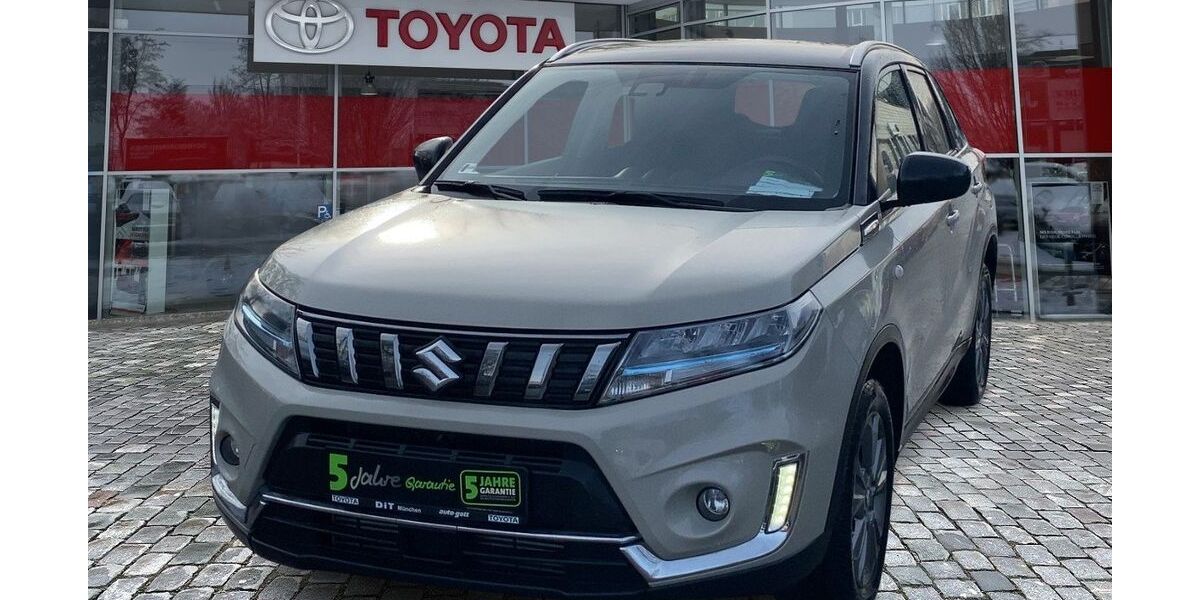 Suzuki Vitara 70.052 km 15.890 &euro; München 80687