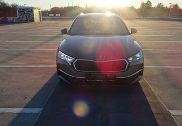 Skoda Octavia 2.500 km 44.900 &euro; München 80686