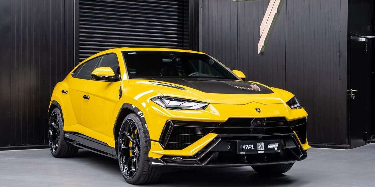 Lamborghini Urus 9.500 km 342.455 &euro; Unterschleissheim 85716