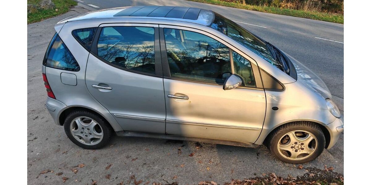 Mercedes-Benz A 160 240.000 km 1.290 &euro; München 80939