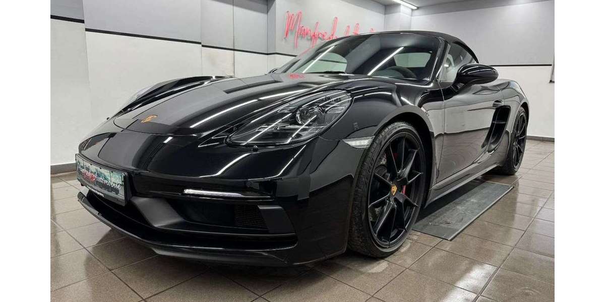 Porsche Boxster 32.627 km 75.990 &euro; München 81243