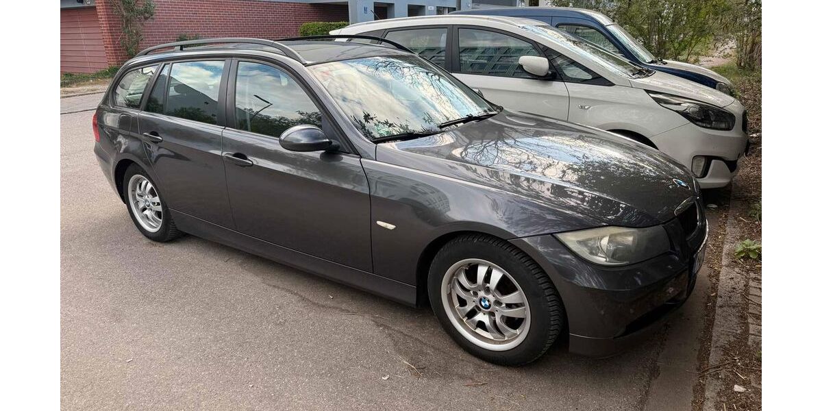BMW 320 251.200 km 3.199 &euro; München 80339