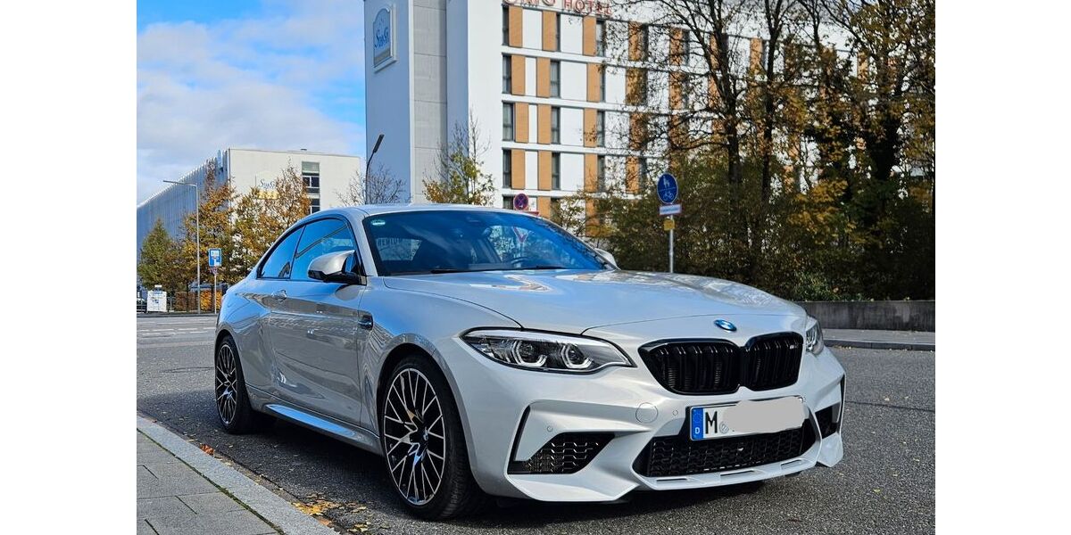 BMW M2 87.000 km 44.995 &euro; München 80999