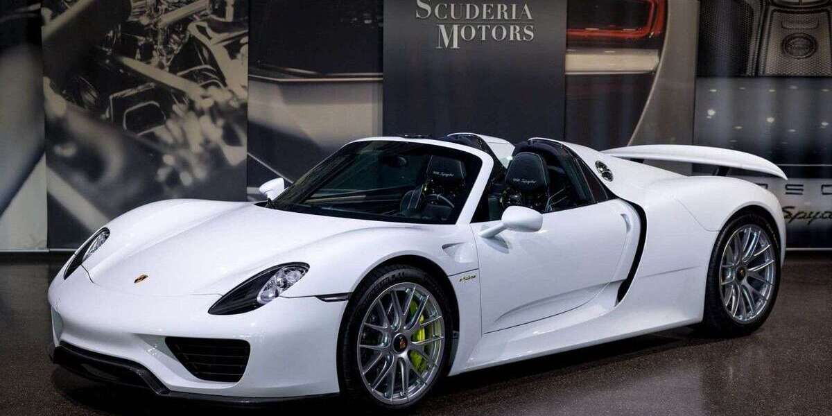 Porsche 918 4.500 km 1.425.000 &euro; München 81829