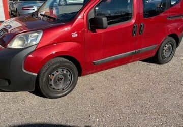 Peugeot Bipper Tepee 107.111 km 3.900 &euro; München 81243