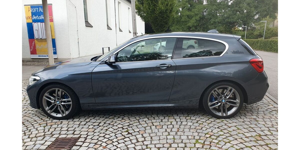 BMW 120 161.000 km 14.999 &euro; München 81827