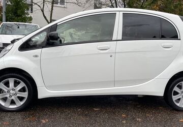 Peugeot iOn 30.000 km 6.999 &euro; Hohenbrunn bei München 85662
