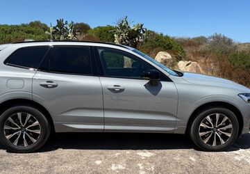 Volvo XC60 10.500 km 44.900 &euro; Gräfelfing 82166