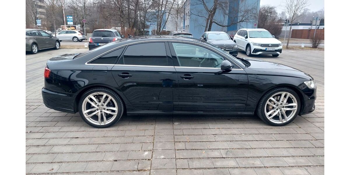 Audi A6 165.000 km 21.700 &euro; Puchheim 82178