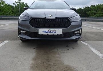 Skoda Fabia 9.000 km 22.900 &euro; München 80686