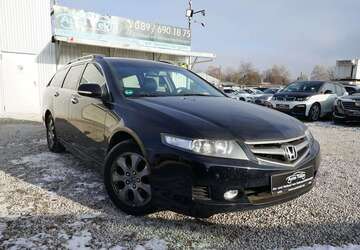 Honda Accord 182.924 km 5.950 &euro; München 81829