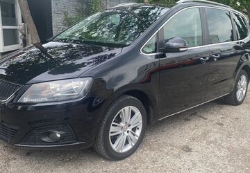 Seat Alhambra 241.300 km 7.990 &euro; München 81243