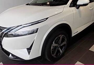 Nissan Qashqai 29.613 km 38.000 &euro; München 81677