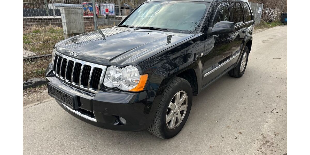 Jeep Grand Cherokee 229.986 km 4.999 &euro; München 81929