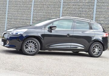 Renault Clio 66.300 km 8.480 &euro; München 81243