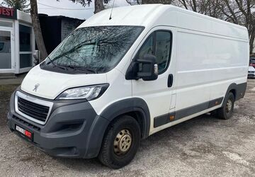 Peugeot Boxer 275.700 km 7.700 &euro; München 81243
