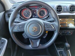 Suzuki Swift Comfort CVT Hybrid 35.500 km 15.460 &euro; Höhenkirchen-Siegertsbrun 85635