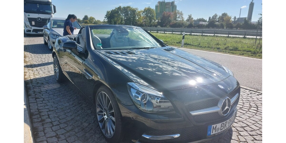 Mercedes-Benz SLK 69.000 km 23.500 &euro; München 80313