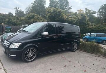 Mercedes-Benz Viano 288.700 km 16.999 &euro; Germering 82110