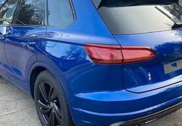 VW Touareg 56.000 km 61.900 &euro; Gauting 82131