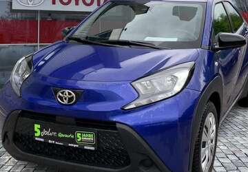 Toyota Aygo 38.115 km 14.790 &euro; München 80807