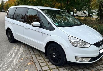 Ford Galaxy 148.000 km 4.250 &euro; München 81827