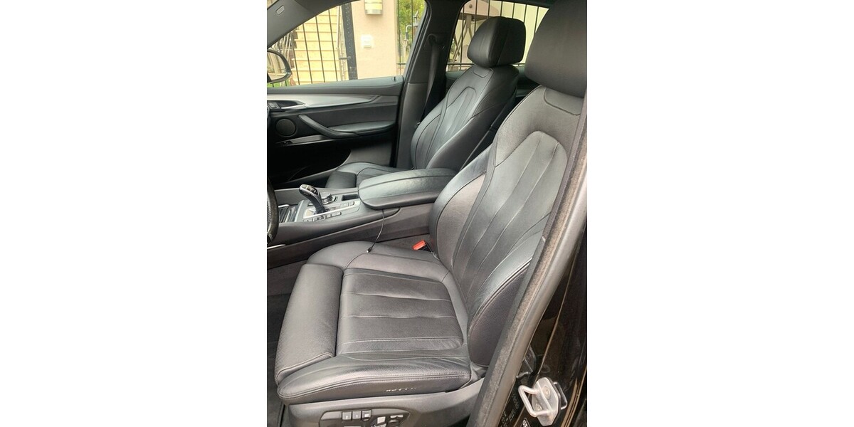 BMW X6 180.000 km 33.500 &euro; München 80313