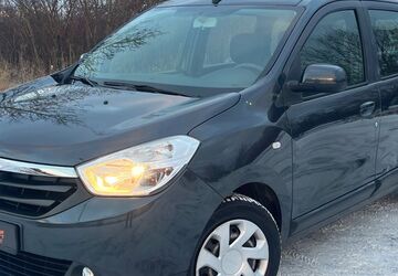 Dacia Lodgy 177.000 km 4.990 &euro; München 81243