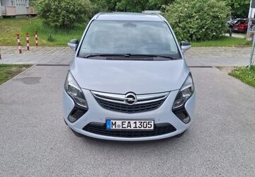 Opel Zafira Tourer 211.500 km 5.999 &euro; München 81476