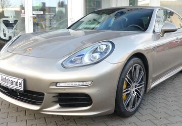 Porsche Panamera 31.376 km 67.890 &euro; München 80687