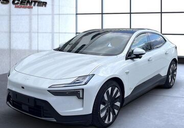 Polestar 4 16.581 km 50.900 &euro; München 81829