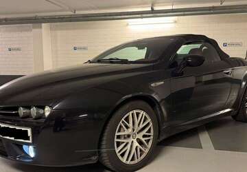 Alfa Romeo Spider 154.600 km 9.900 &euro; Muenchen 81927