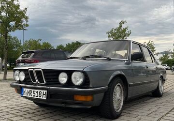 BMW 518 243.896 km 6.500 &euro; München 81927