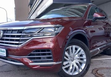 VW Touareg 149.800 km 38.400 &euro; München 81541