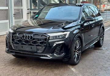 Audi Q7 17.890 km 86.500 &euro; München 81249