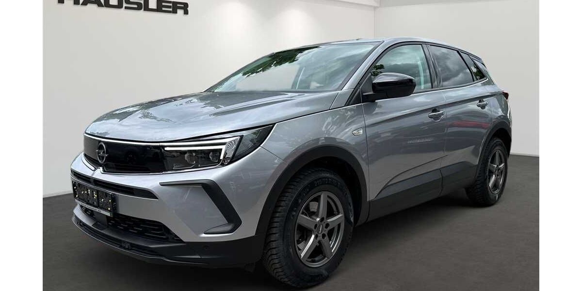 Opel Grandland (X) 30.250 km 18.990 &euro; München 81249
