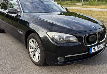 BMW 750 84.000 km 19.999 &euro; München 80937