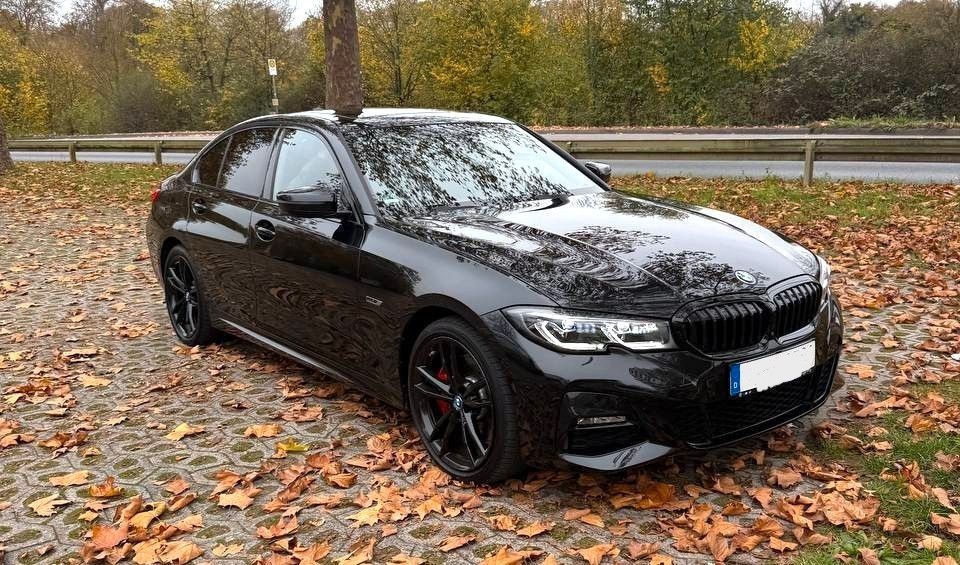 BMW 330 70.500 km 31.000 &euro; München 81925