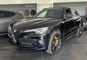 Alfa Romeo Stelvio 34.497 km 58.990 &euro; München 81827