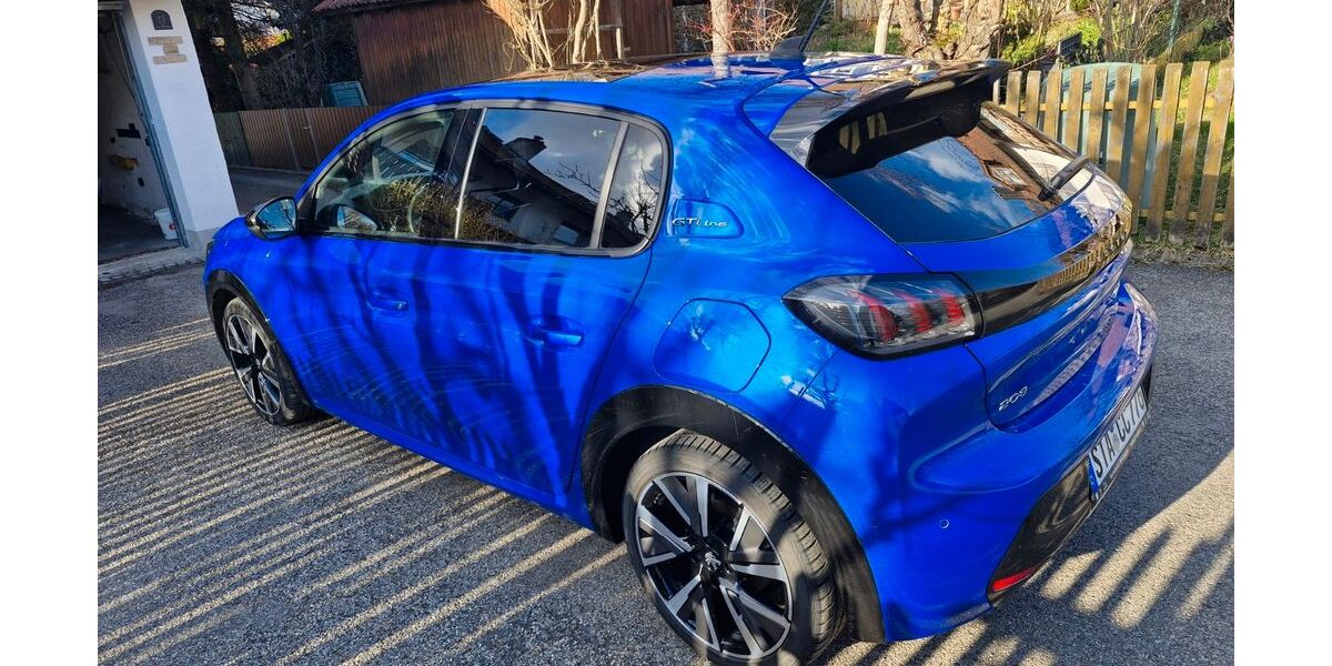 Peugeot 208 43.800 km 16.200 &euro; Pöcking 82343