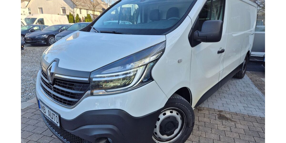 Renault Trafic 171.000 km 16.990 &euro; München 81247