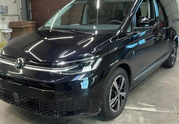 VW Caddy Maxi 7.059 km 36.790 &euro; Holzkirchen 83607